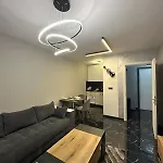 Diamond Casa With Free Private Parking