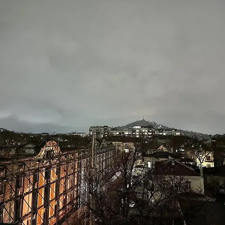 Diamond Casa With Free Private Parking *