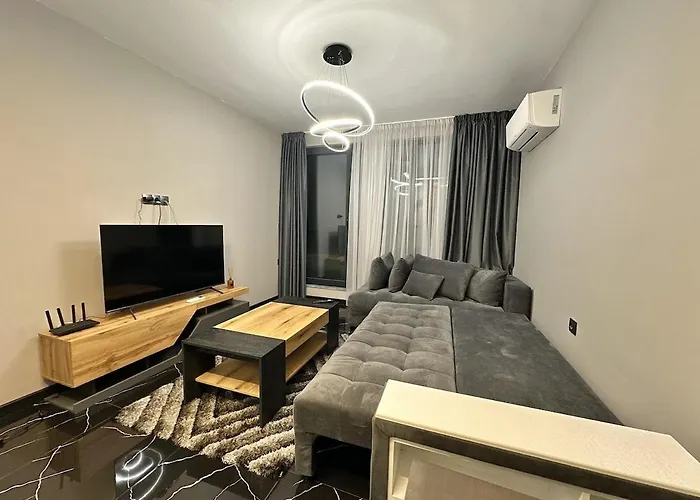 Diamond Casa With Free Private Parking